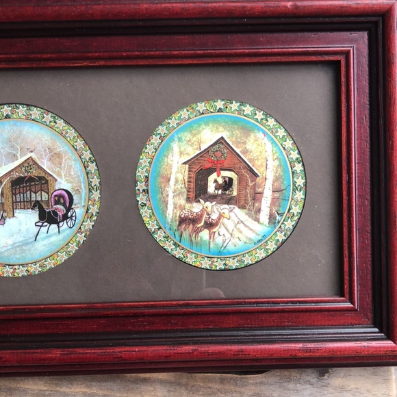 P. Buckley Moss Set of 3 Ornaments in Custom Frame - Picture 14 of 15